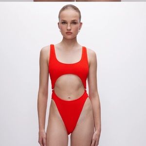 NWT Good American Always Fits Monokini poppy red